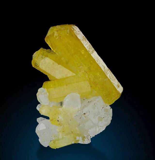 惠城环保获得发明专利授权:“一种高效分离钒酸铁渣中钒与铁的方法”