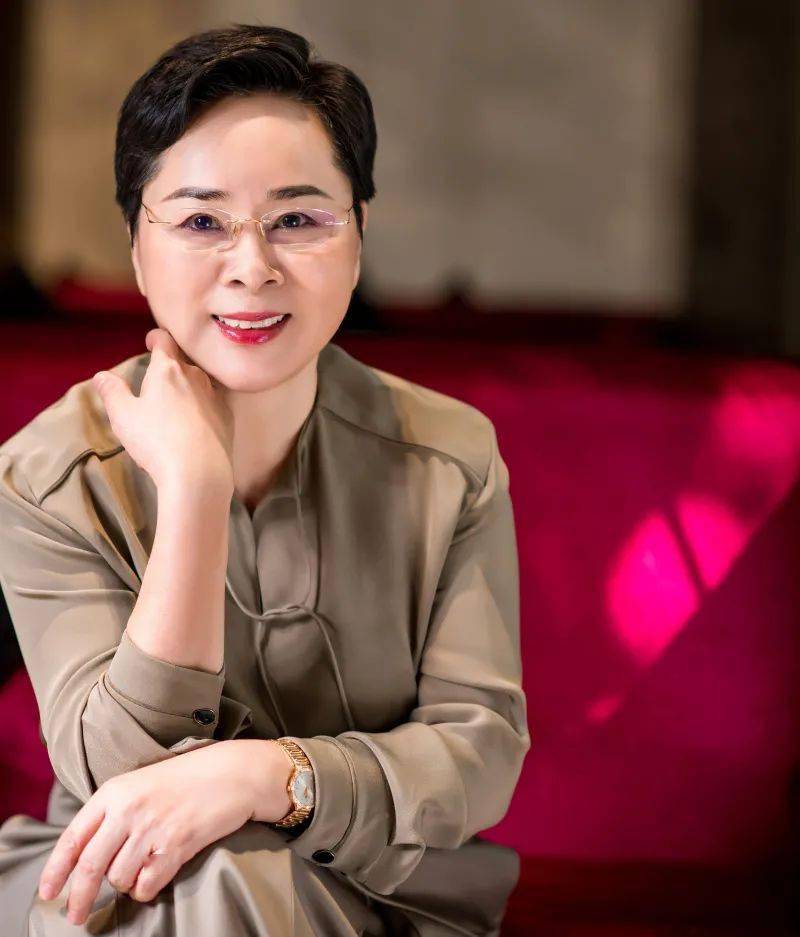 骏鼎达：公司产品定价通过商务谈判与客户协商确定