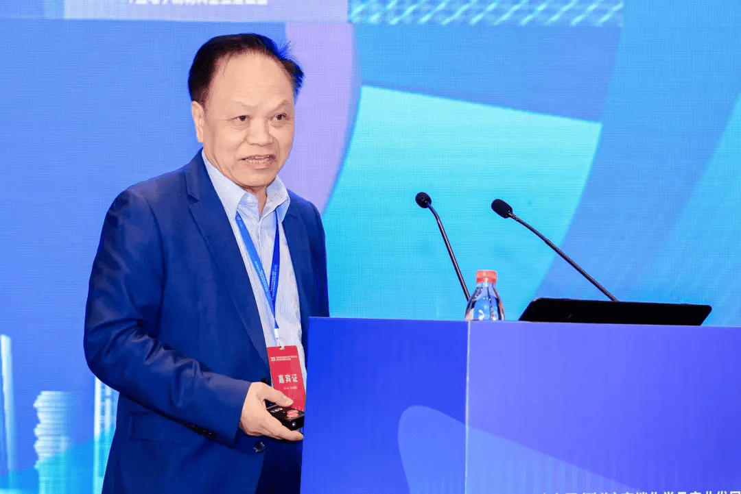 “十五五”人民币国际化如何开好局?这名人大代表建议完善离岸人民币国债市场