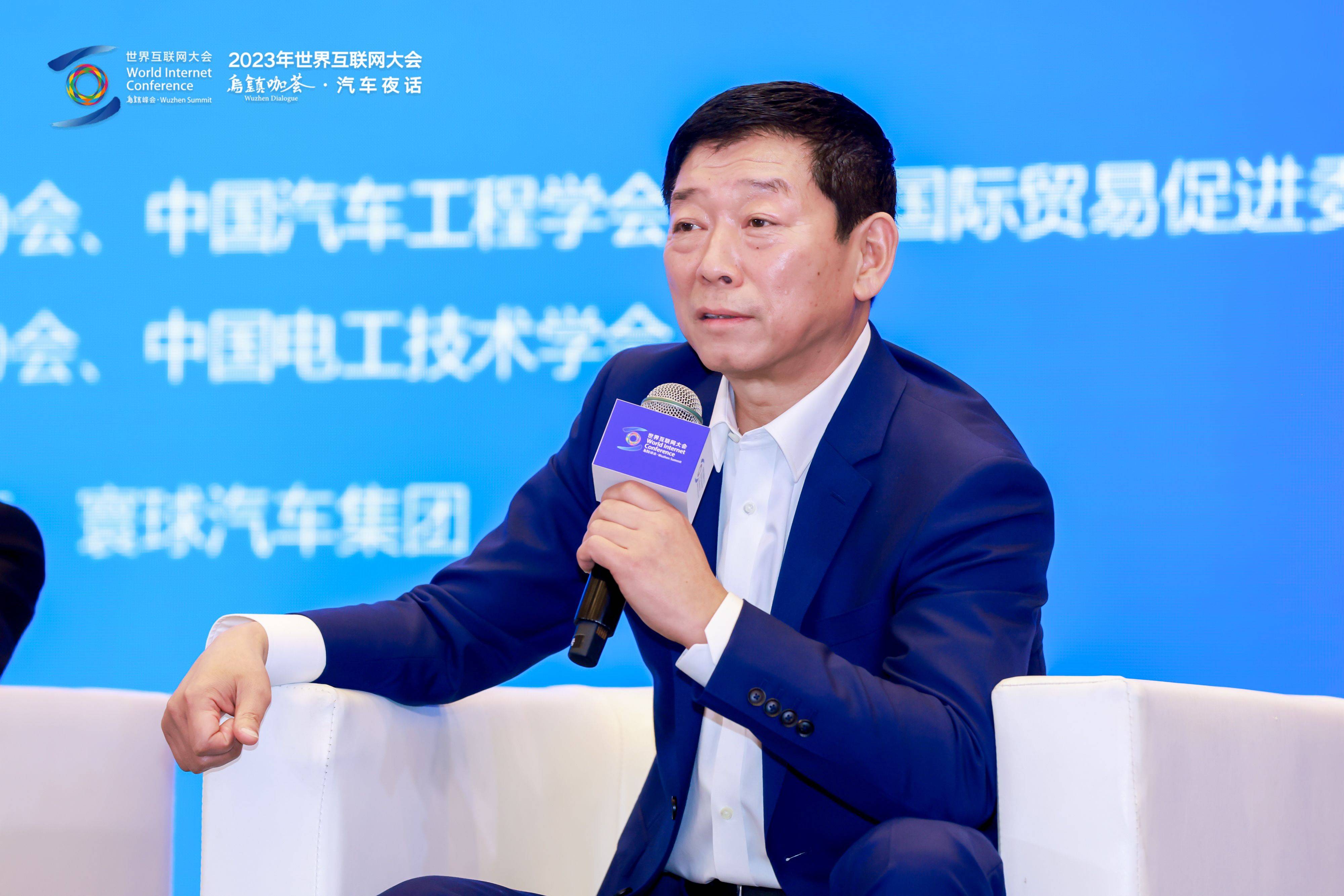 华夏基金：走进奥运商圈传播金融知识，北京公募基金高质量发展在行动