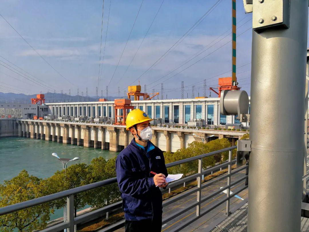 长江电力获得实用新型专利授权：“一种GIS内置特高频传感器”